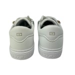 Tommy-32698-2.jpg