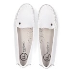 pol_pl_Skorzane-mokasyny-Filippo-DP2037-23-WH-biale-28809_7.jpg