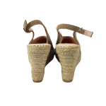 MACARENA-DENIS6-TOPO-2.png