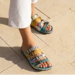 Klapki-damskie-Laura-Vita-liloo-5025-turquoise-3.webp