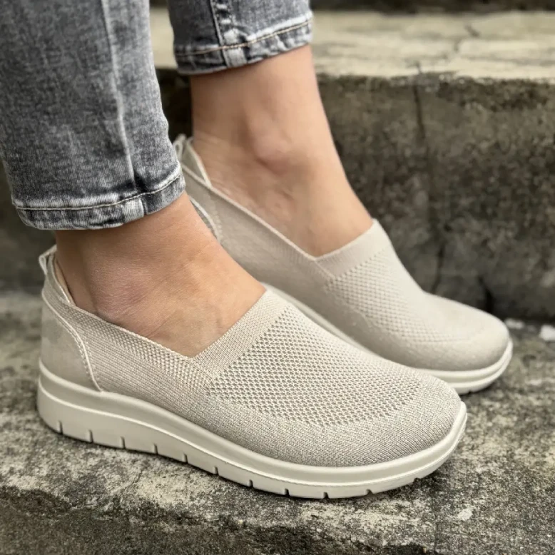 Półbuty damskie Artiker 56C1216 beżowy-1