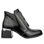 Botki damskie Boccato 8010 A-128 czarny lakier-1