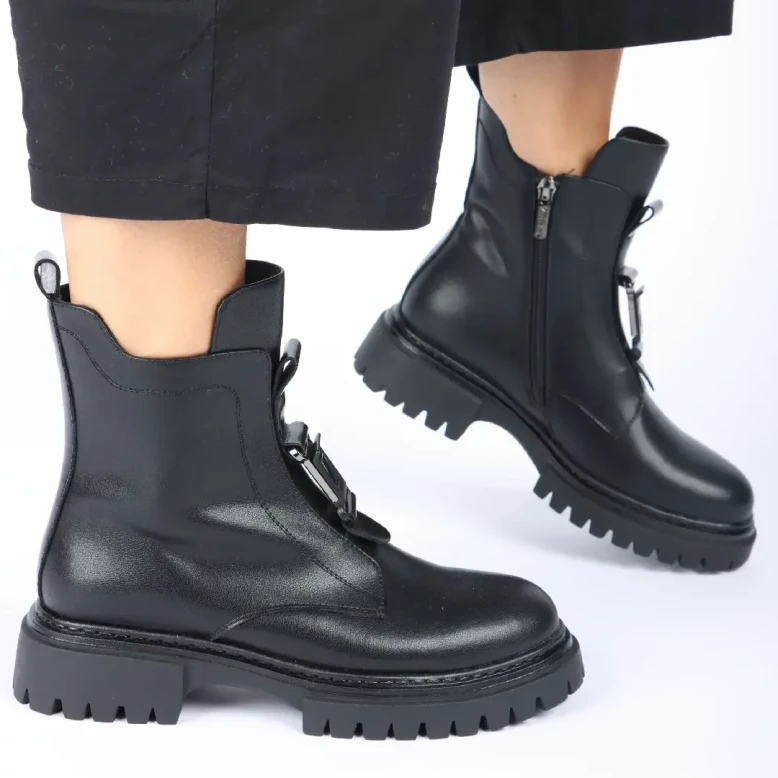 Botki damskie Artiker 57C0205 czarny-1