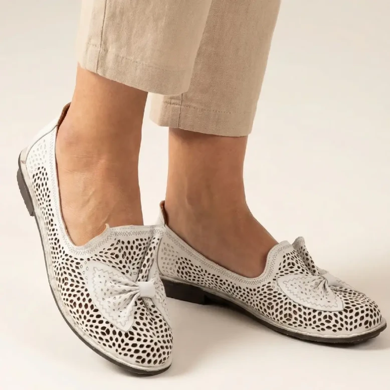 Baleriny damskie Artiker 58C3478 białe-1