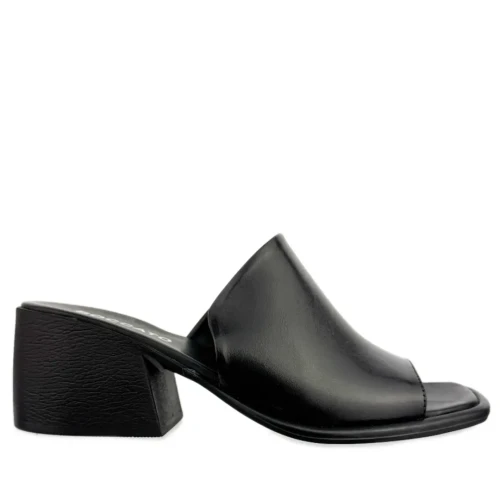 Klapki damskie Boccato 020.1073.001 czarne
