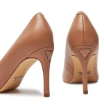 Szpilki damskie GUESS FLFRPP LEA08 SAND-5