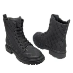 Botki damskie Calvin Klein V3A5-83415-1966999 black-3